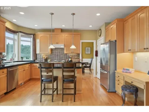15532 SE Henderson Way Portland OR 97236
