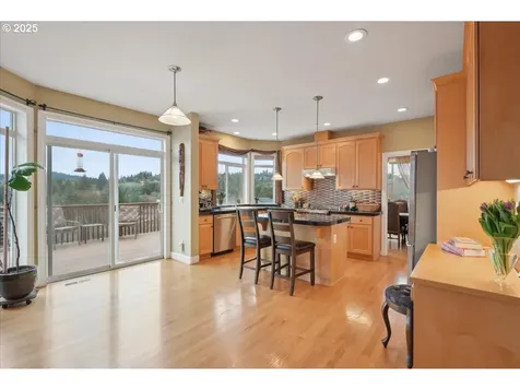 15532 SE Henderson Way Portland OR 97236