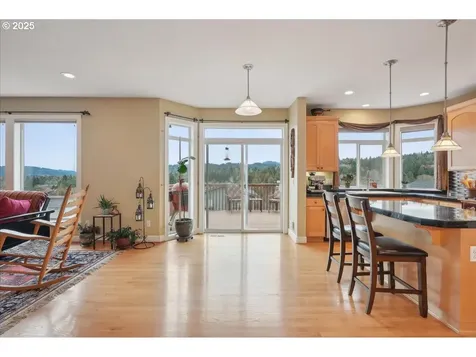 15532 SE Henderson Way Portland OR 97236