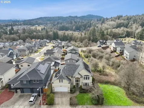 15532 SE Henderson Way Portland OR 97236