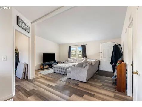 915 Home Street The Dalles OR 97058