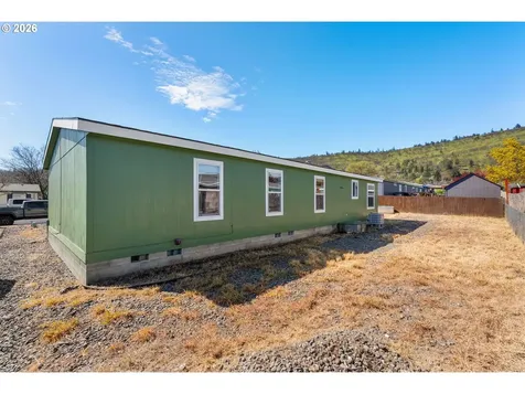 915 Home Street The Dalles OR 97058