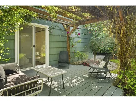 8719 N Wilbur Avenue Portland OR 97217