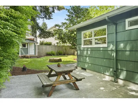 8719 N Wilbur Avenue Portland OR 97217