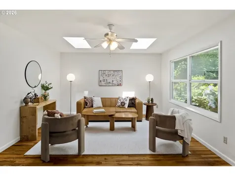 8719 N Wilbur Avenue Portland OR 97217