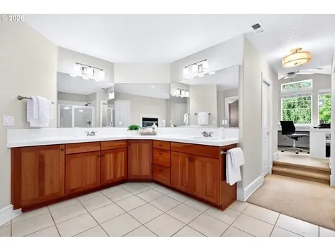 11058 SW Oneida Street Tualatin OR 97062