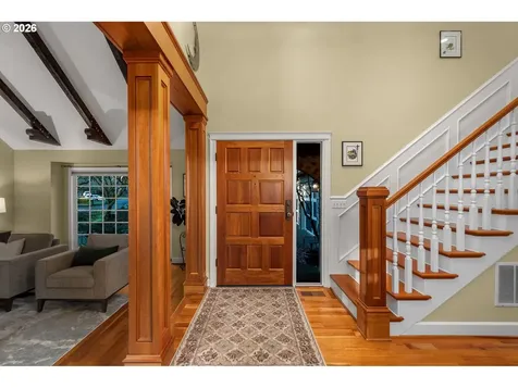4316 Albert Circle Lake Oswego OR 97035