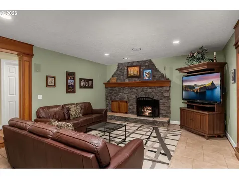 4316 Albert Circle Lake Oswego OR 97035
