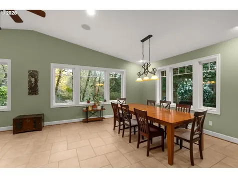 4316 Albert Circle Lake Oswego OR 97035