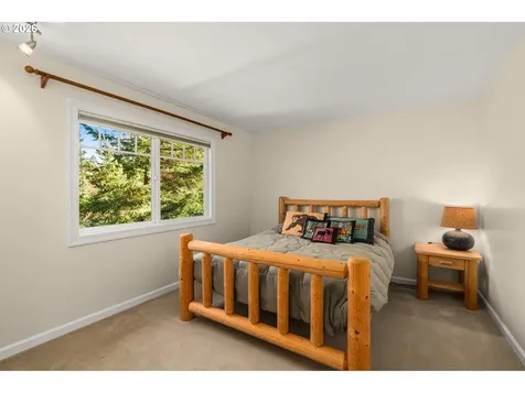 4316 Albert Circle Lake Oswego OR 97035