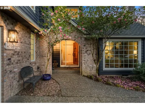 4316 Albert Circle Lake Oswego OR 97035