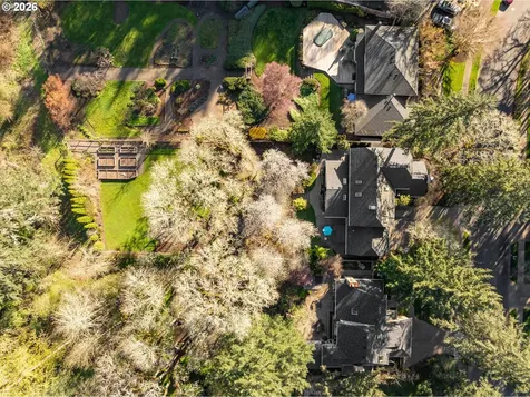 4316 Albert Circle Lake Oswego OR 97035