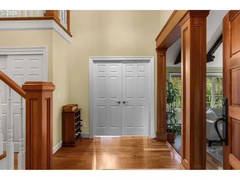 4316 Albert Circle Lake Oswego OR 97035