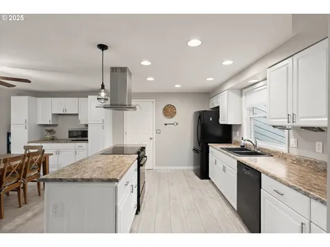 11711 SW Jamaica Wilsonville OR 97070