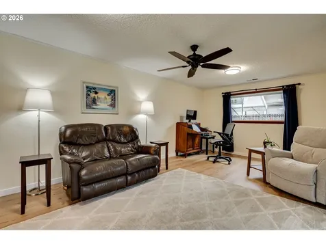 118 NE 108th Street Vancouver WA 98685