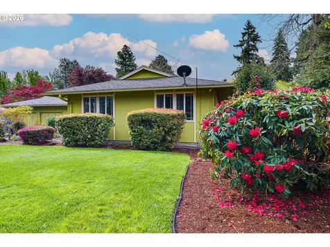 1722 SE Oak Street Hillsboro OR 97123