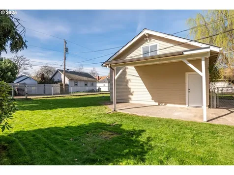 441 18th Avenue Longview WA 98632