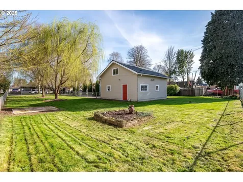 441 18th Avenue Longview WA 98632