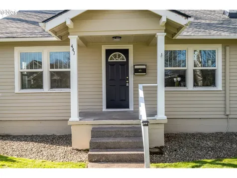 441 18th Avenue Longview WA 98632