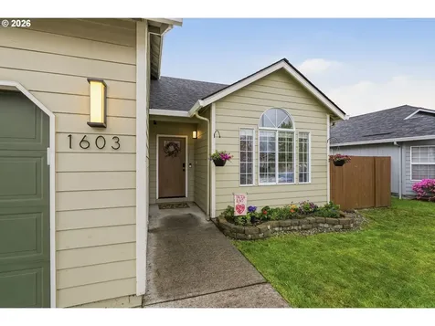 1603 NW 13th Street Battle Ground WA 98604