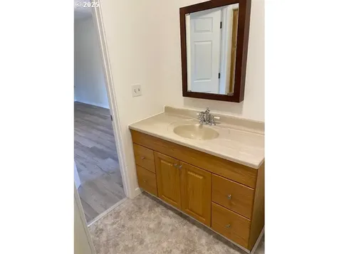 82277 Davisson Road Creswell OR 97426