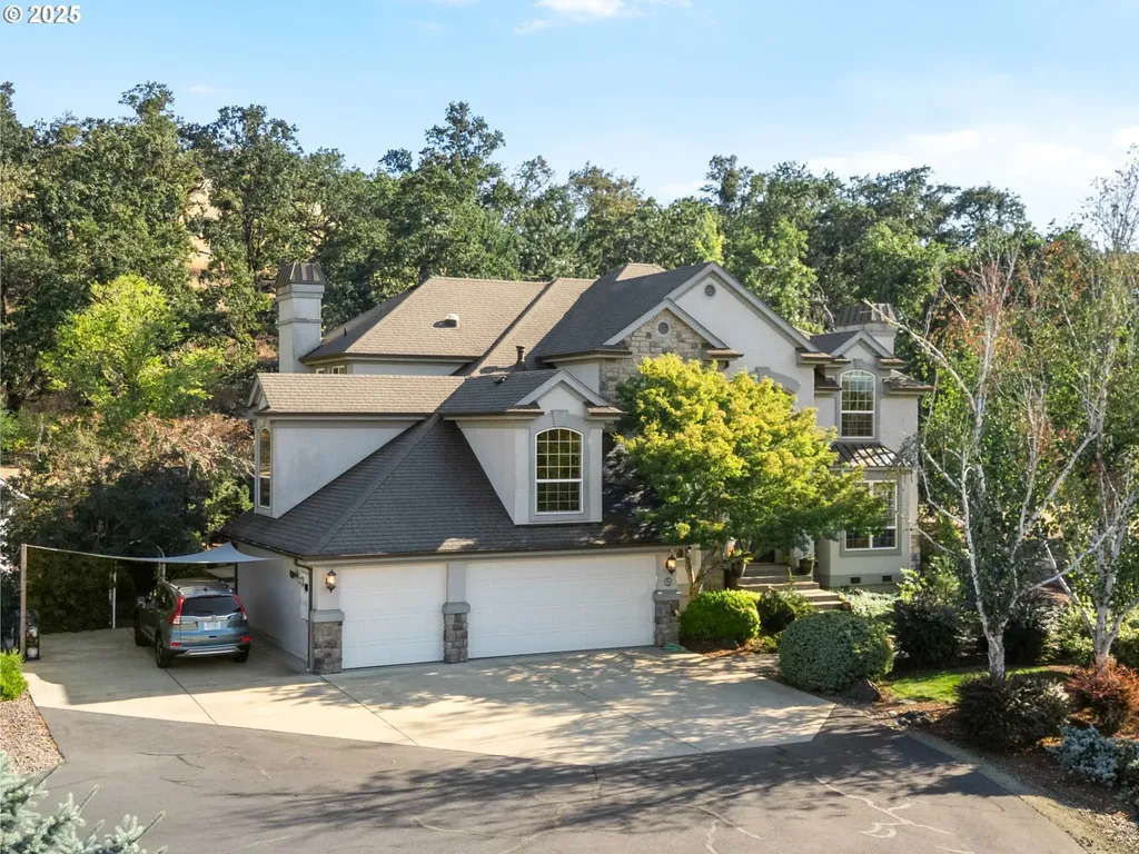 425 Cross Creek Drive Roseburg OR 97471