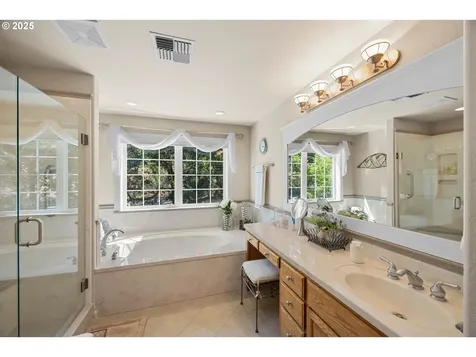 425 Cross Creek Drive Roseburg OR 97471