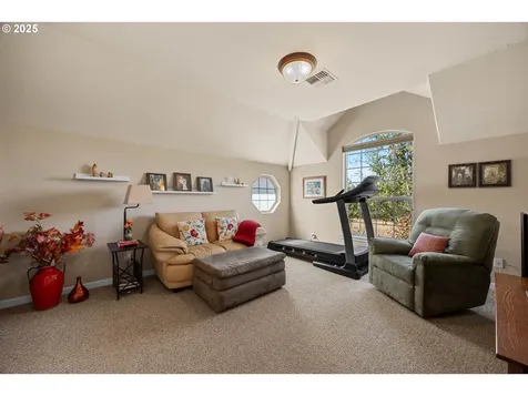 425 Cross Creek Drive Roseburg OR 97471