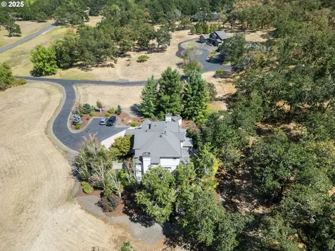 425 Cross Creek Drive Roseburg OR 97471
