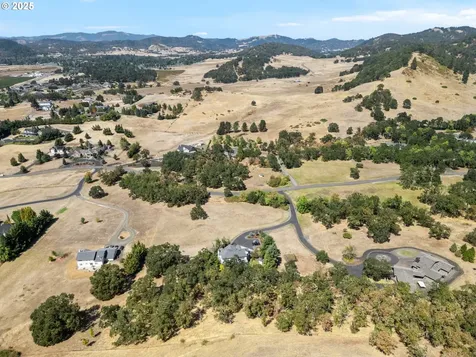 425 Cross Creek Drive Roseburg OR 97471