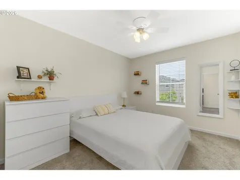 1228 W 16th Avenue La Center WA 98629
