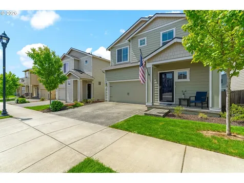 1228 W 16th Avenue La Center WA 98629