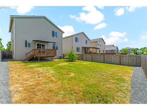 1228 W 16th Avenue La Center WA 98629
