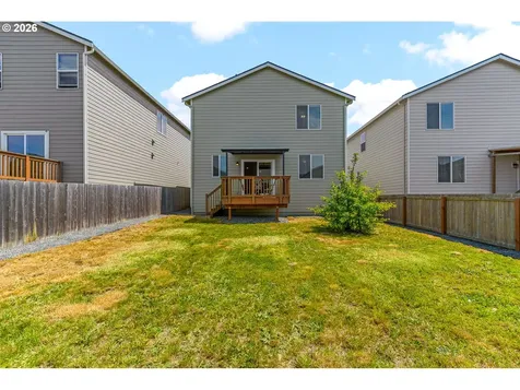 1228 W 16th Avenue La Center WA 98629
