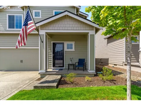 1228 W 16th Avenue La Center WA 98629