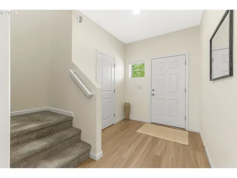 1228 W 16th Avenue La Center WA 98629