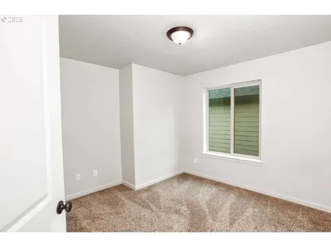 57 N 42nd Place Ridgefield WA 98642
