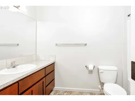 57 N 42nd Place Ridgefield WA 98642