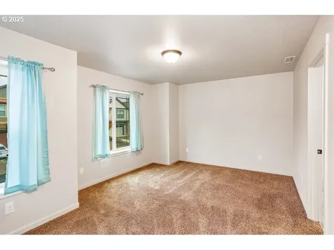 57 N 42nd Place Ridgefield WA 98642