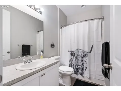 1480 Sunflower Street Woodburn OR 97071