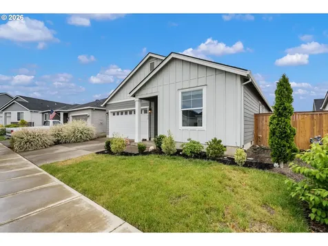1480 Sunflower Street Woodburn OR 97071
