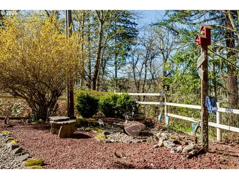 26408 Crow Road Eugene OR 97402