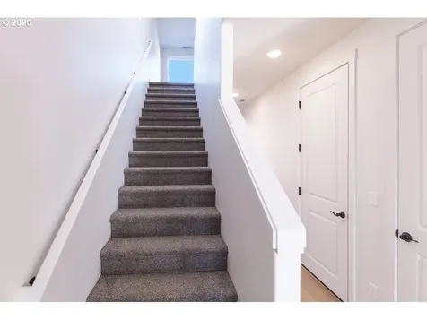 16009 Barlow Trail Lane Oregon City OR 97045