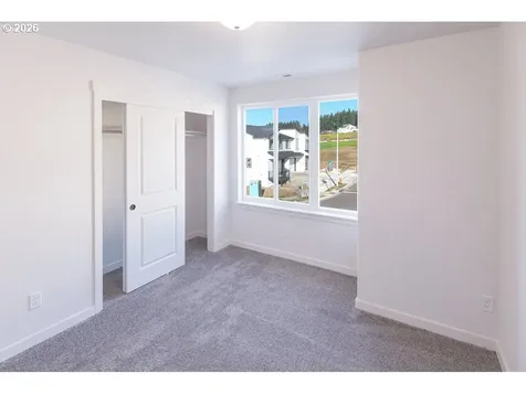 16009 Barlow Trail Lane Oregon City OR 97045