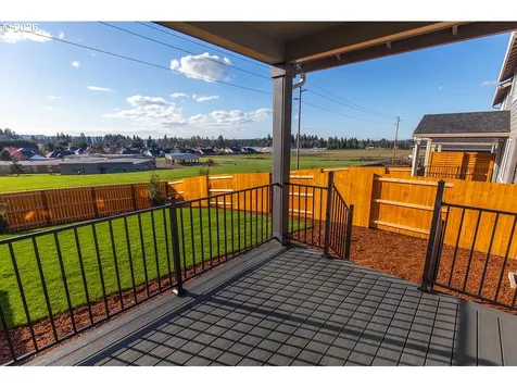 16009 Barlow Trail Lane Oregon City OR 97045