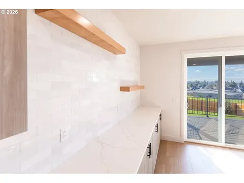 16009 Barlow Trail Lane Oregon City OR 97045