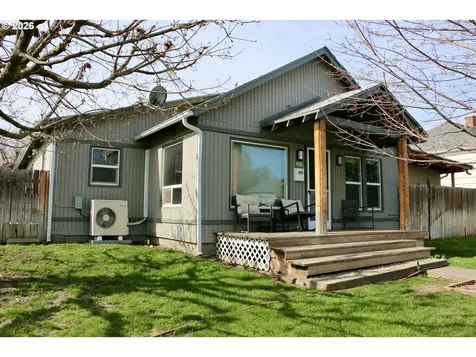 400 W 6th Street The Dalles OR 97058