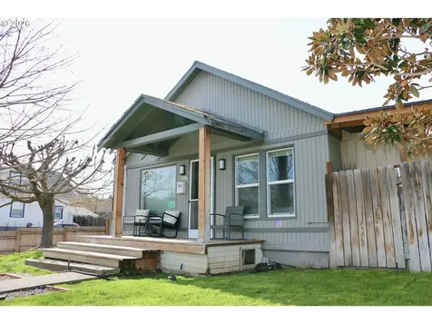 400 W 6th Street The Dalles OR 97058