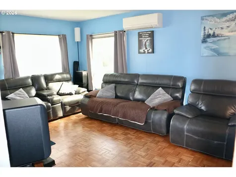 400 W 6th Street The Dalles OR 97058