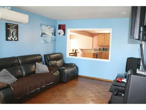 400 W 6th Street The Dalles OR 97058
